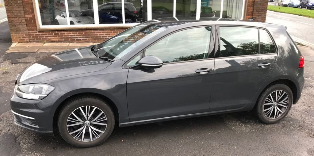 Used Volkswagen Golf 2018 for sale - 76210664: Photo 25