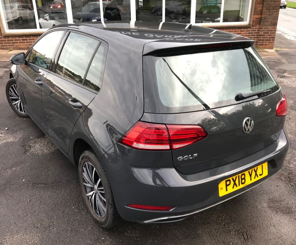 Used Volkswagen Golf 2018 for sale - 76210664: Photo 26
