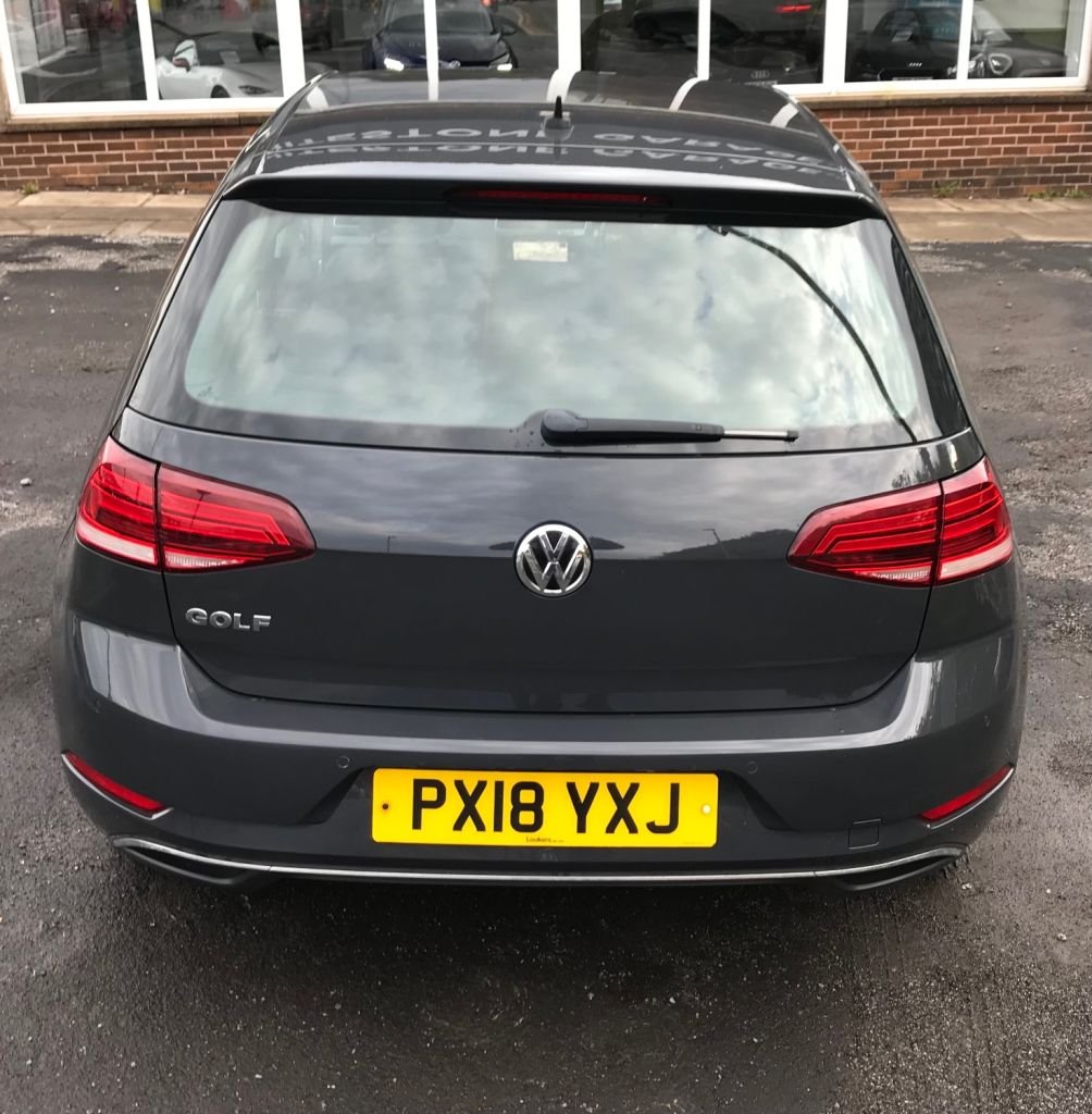 Used Volkswagen Golf 2018 for sale - 76210664: Photo 28