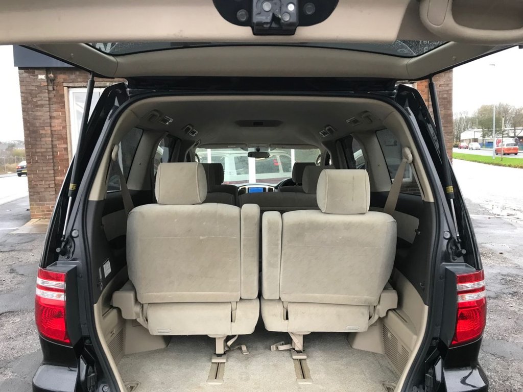 Used Toyota Alphard 2007 for sale - 76582203: Photo 14