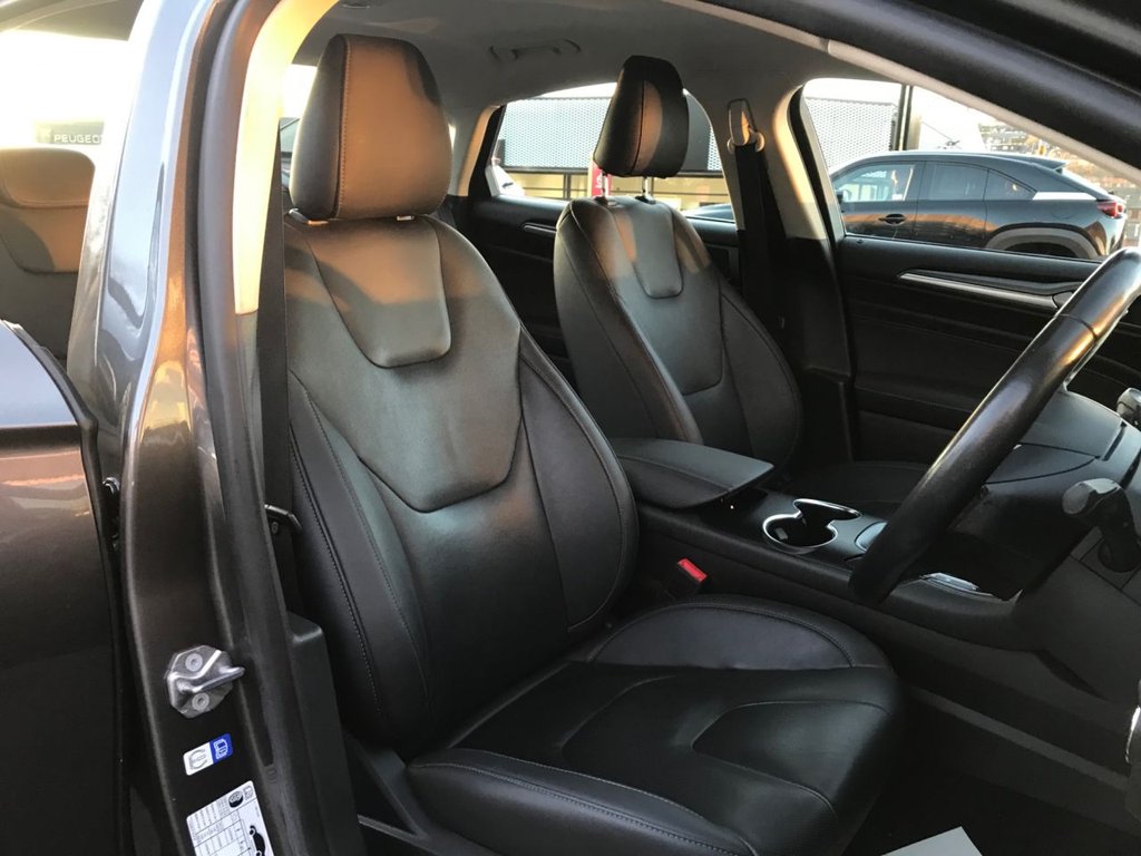 Used Ford Mondeo 2019 for sale - 76631875: Photo 14