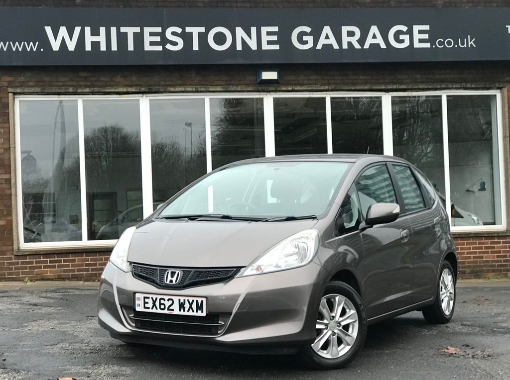 Used Honda Jazz 2012 for sale - 76751268: Photo 2