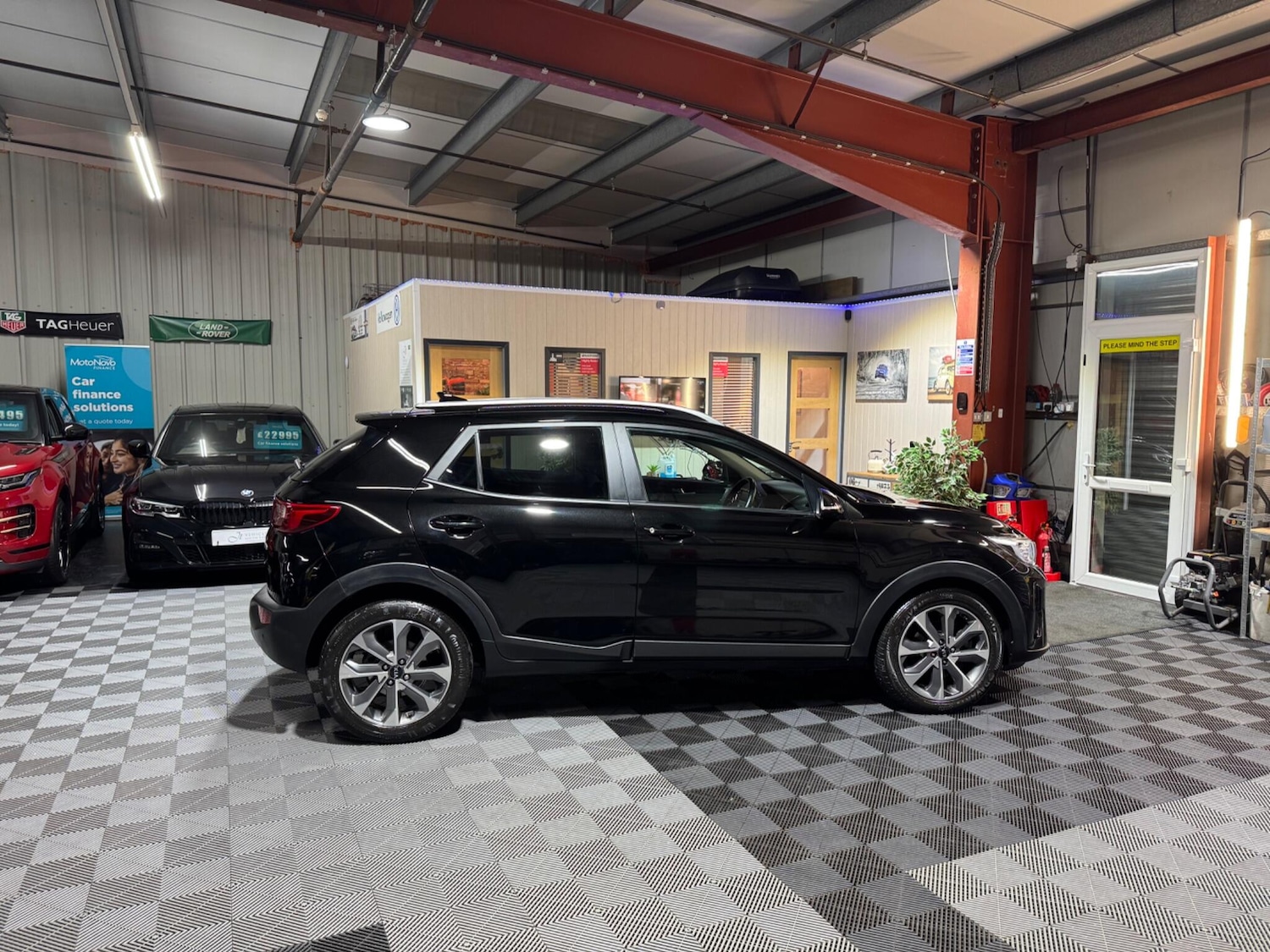 Used Kia Stonic 2020 for sale - 77574543: Photo 30