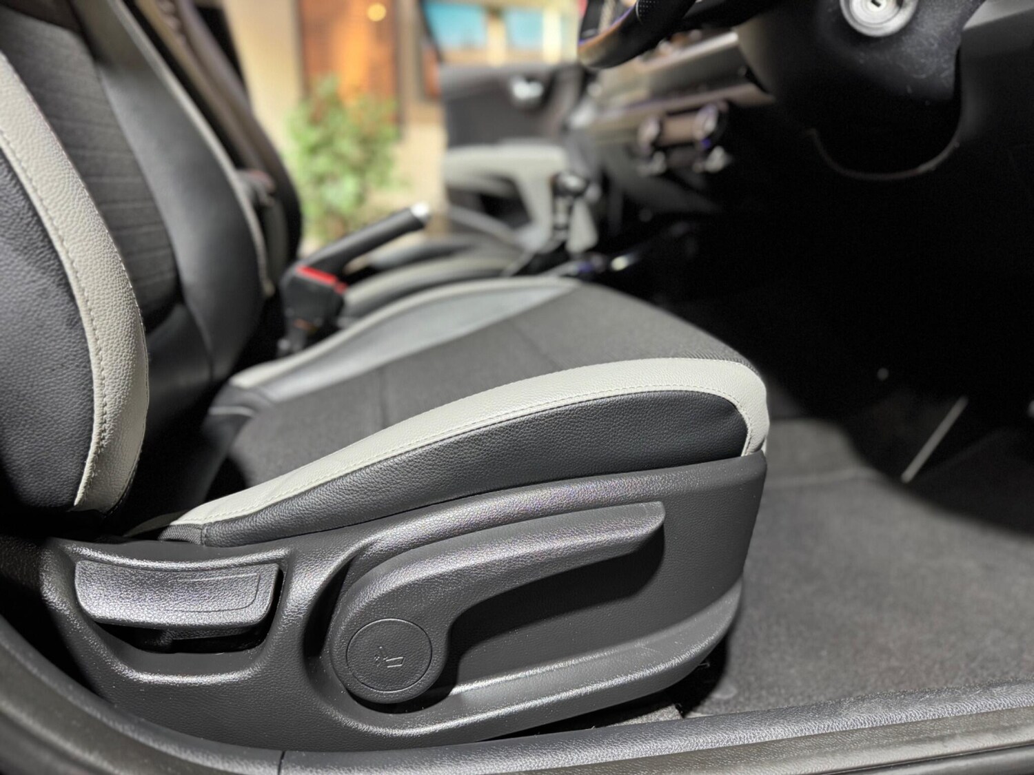 Used Kia Stonic 2020 for sale - 77574543: Photo 43