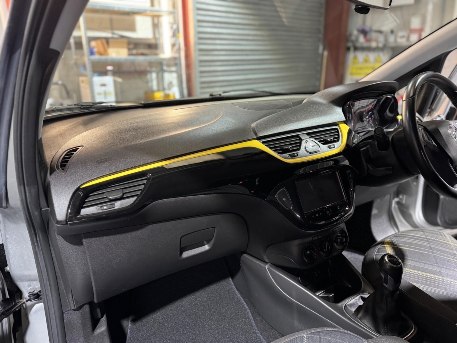 Used Vauxhall Corsa 2015 for sale - 77625981: Photo 30