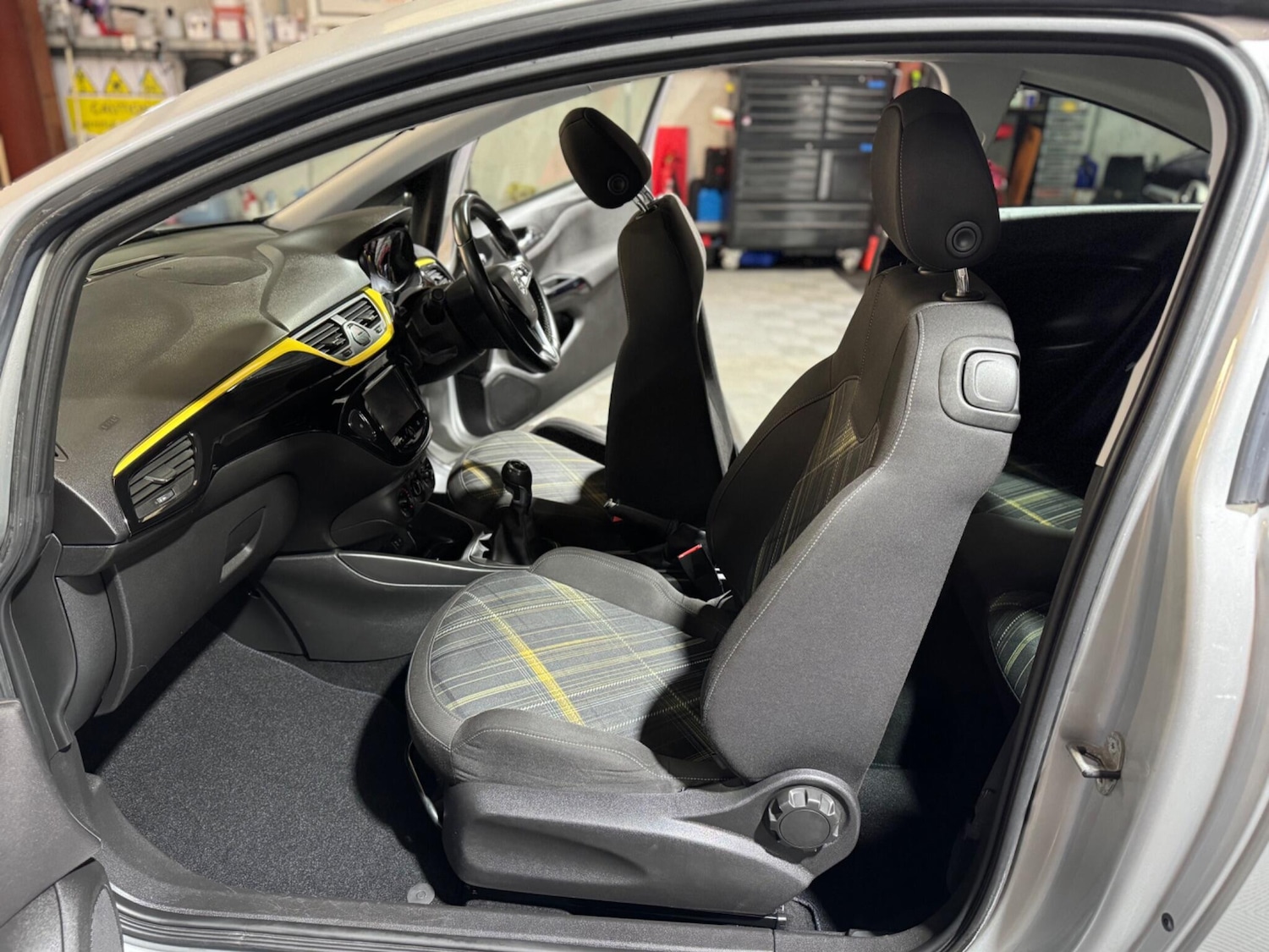 Used Vauxhall Corsa 2015 for sale - 77625981: Photo 52