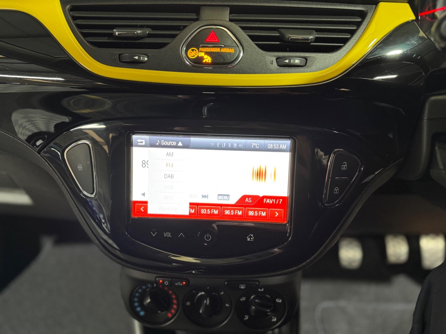 Used Vauxhall Corsa 2015 for sale - 77625981: Photo 60