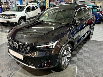 Used Volvo XC40 2023 for sale - 78562298: Photo