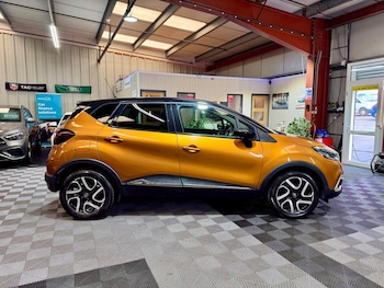 Used Renault Captur 2018 for sale - 78898711: Photo