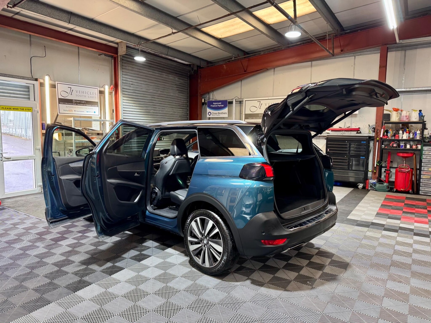 Used Peugeot 5008 2019 for sale - 78019668: Photo 3