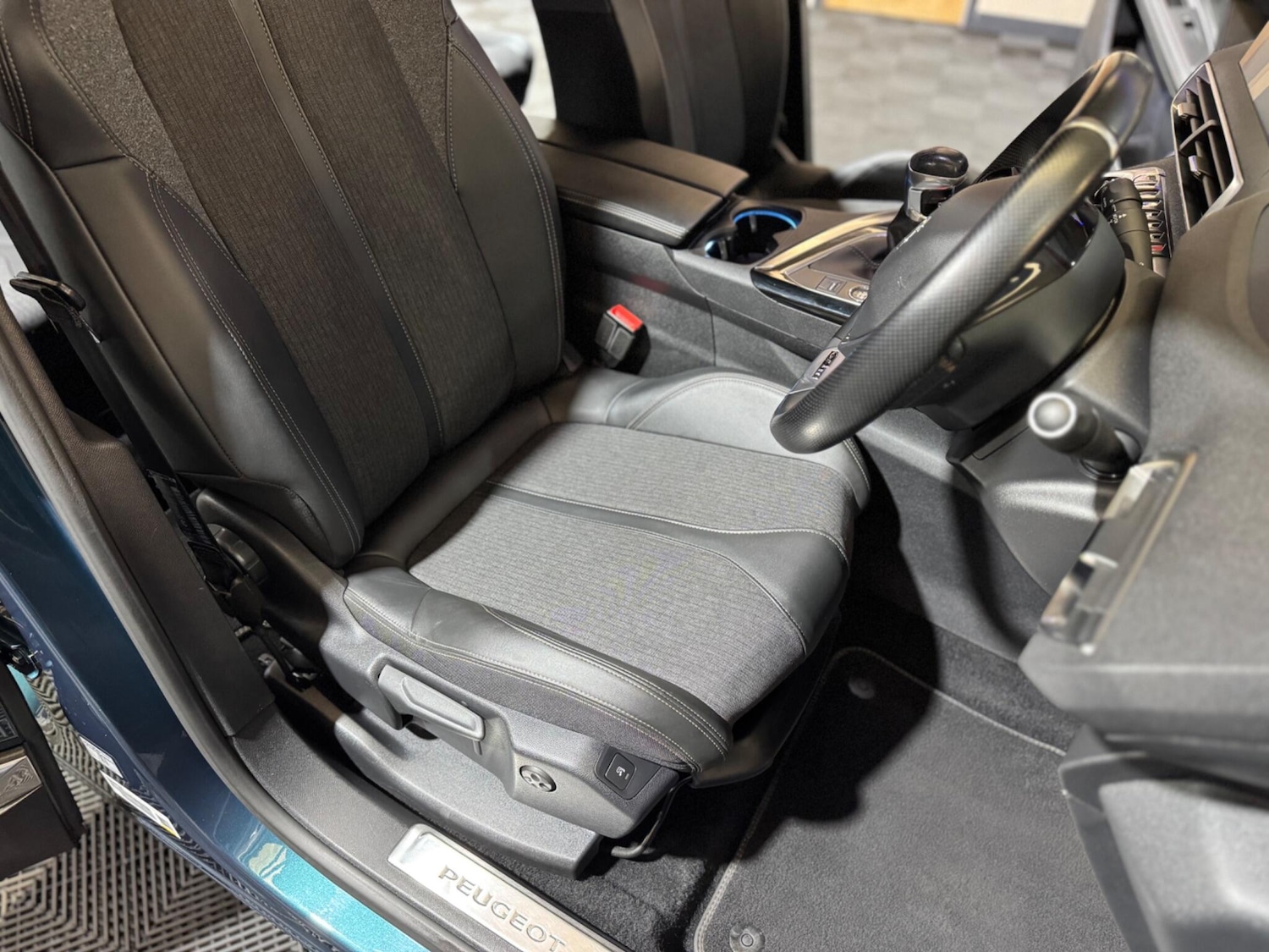 Used Peugeot 5008 2019 for sale - 78019668: Photo 37