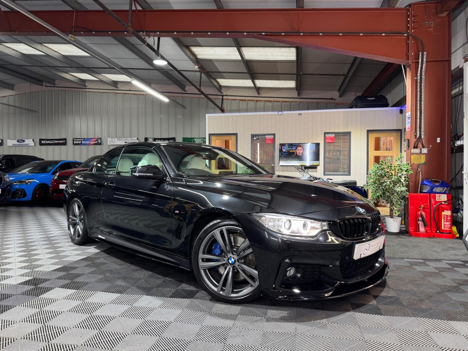 Used BMW 4 Series 2017 for sale - 77549629: Photo 10