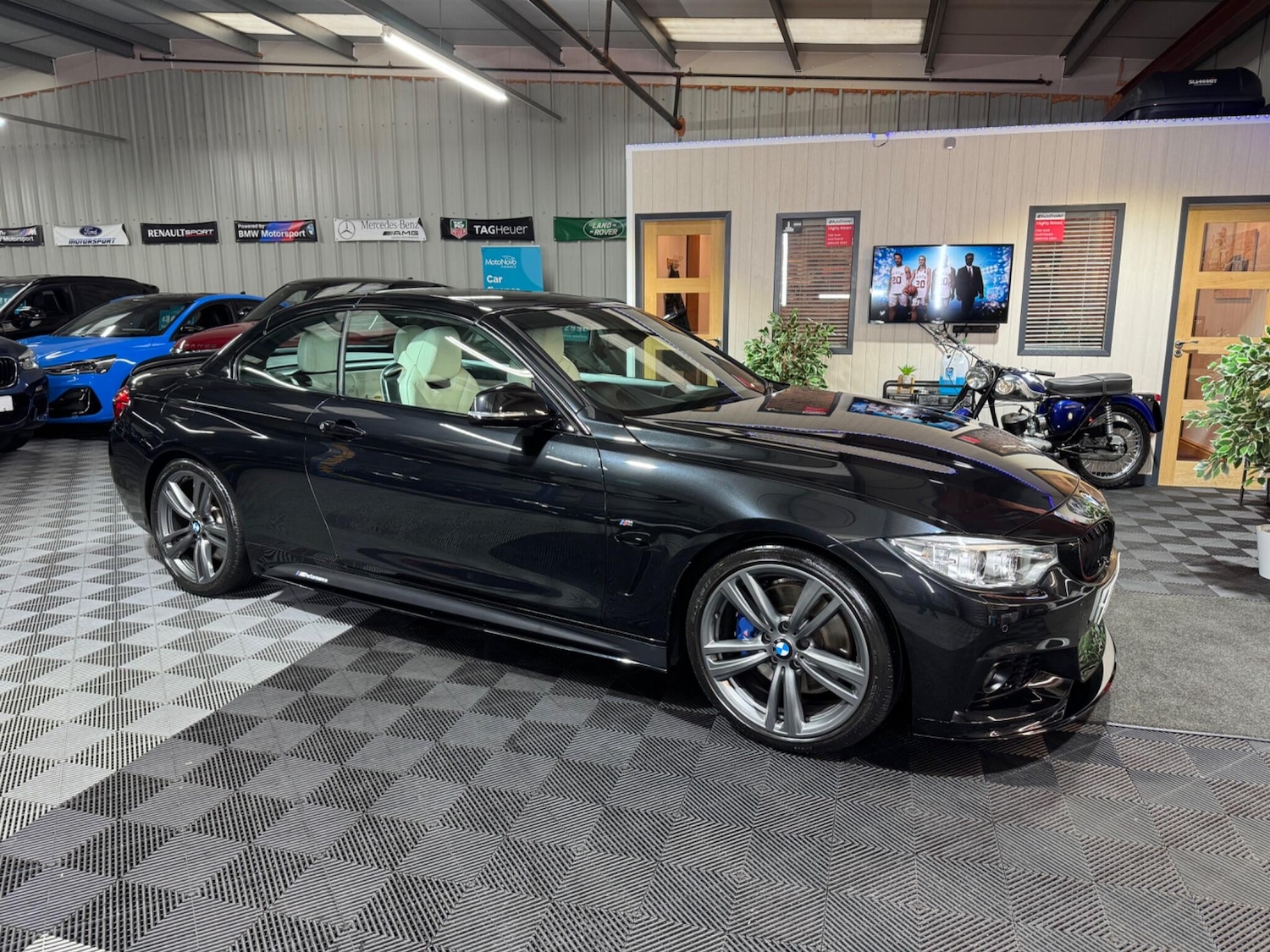 Used BMW 4 Series 2017 for sale - 77549629: Photo 24