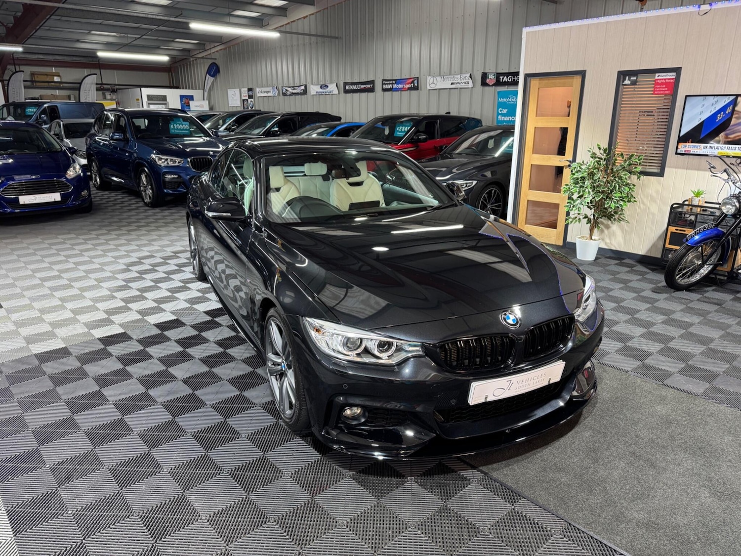 Used BMW 4 Series 2017 for sale - 77549629: Photo 26