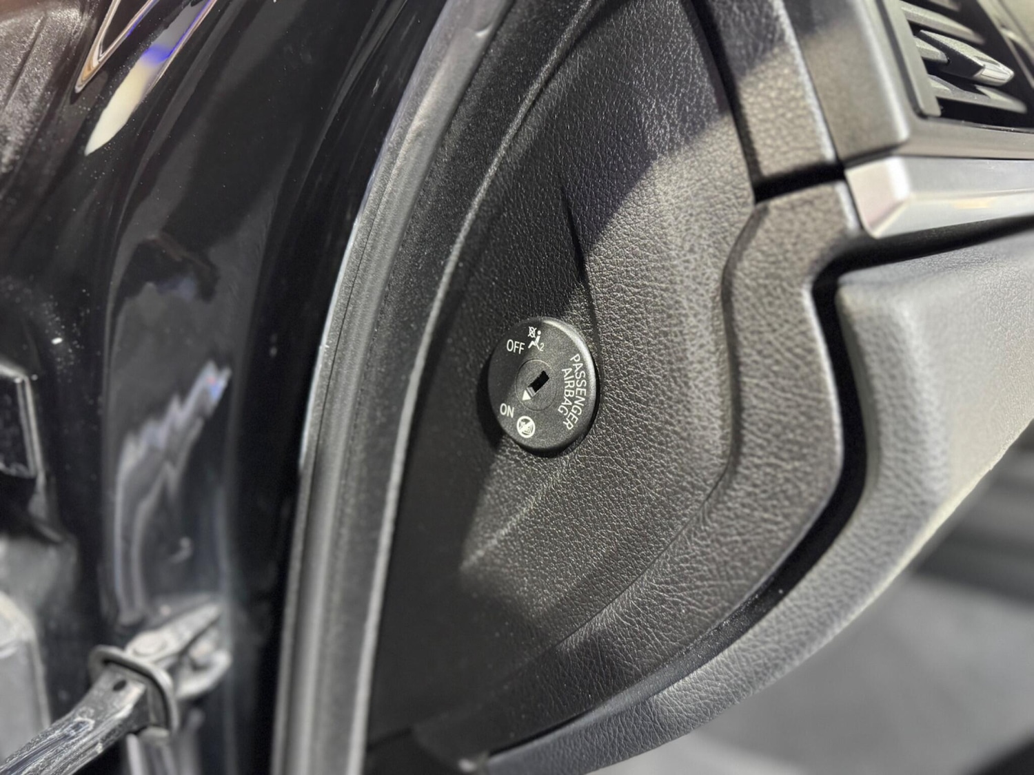 Used BMW 4 Series 2017 for sale - 77549629: Photo 31