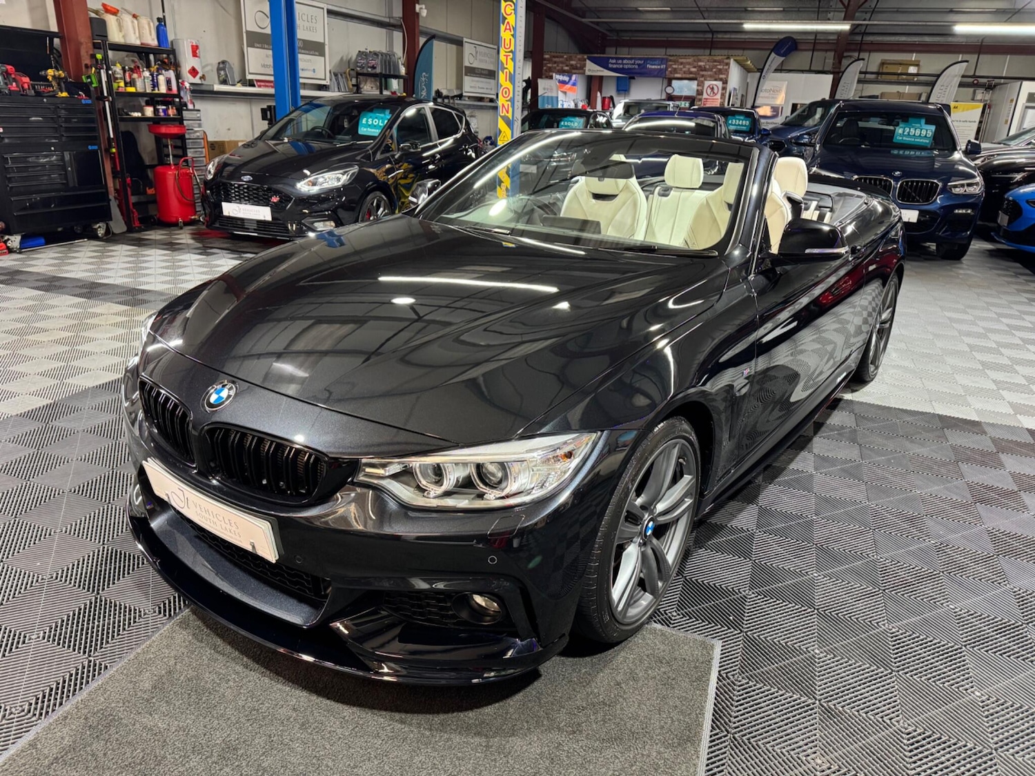 Used BMW 4 Series 2017 for sale - 77549629: Photo 77