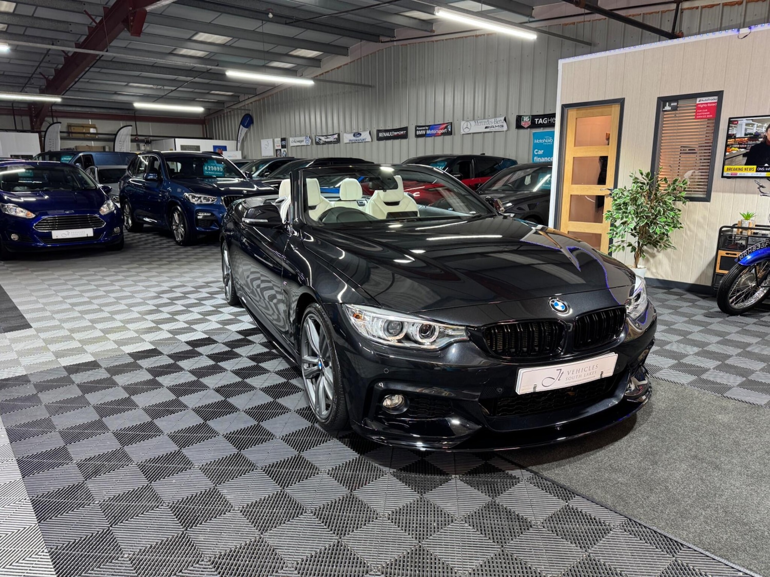 Used BMW 4 Series 2017 for sale - 77549629: Photo 81