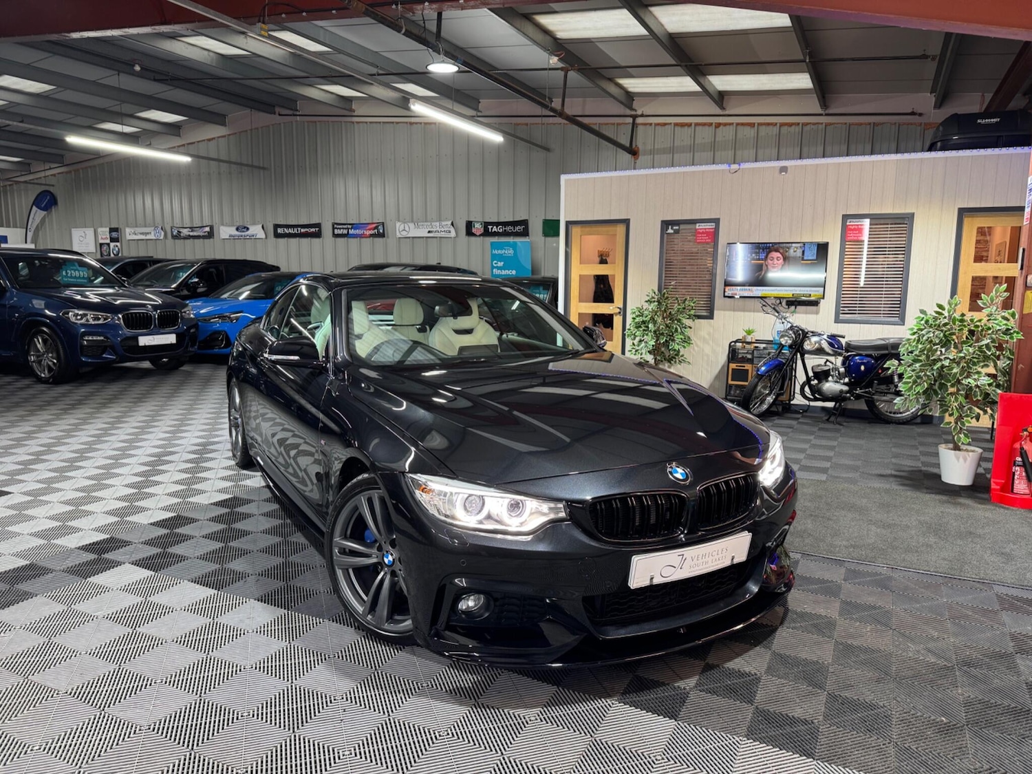 Used BMW 4 Series 2017 for sale - 77549629: Photo 9