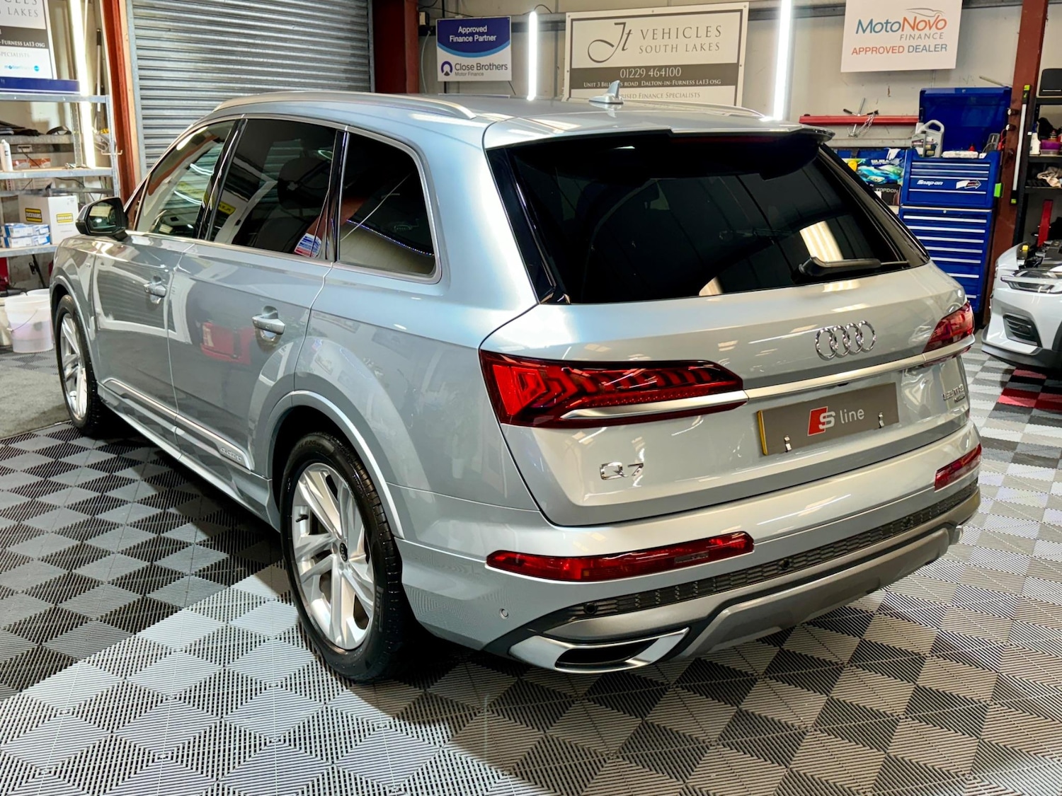 Used Audi Q7 2022 for sale - 77550528: Photo 2
