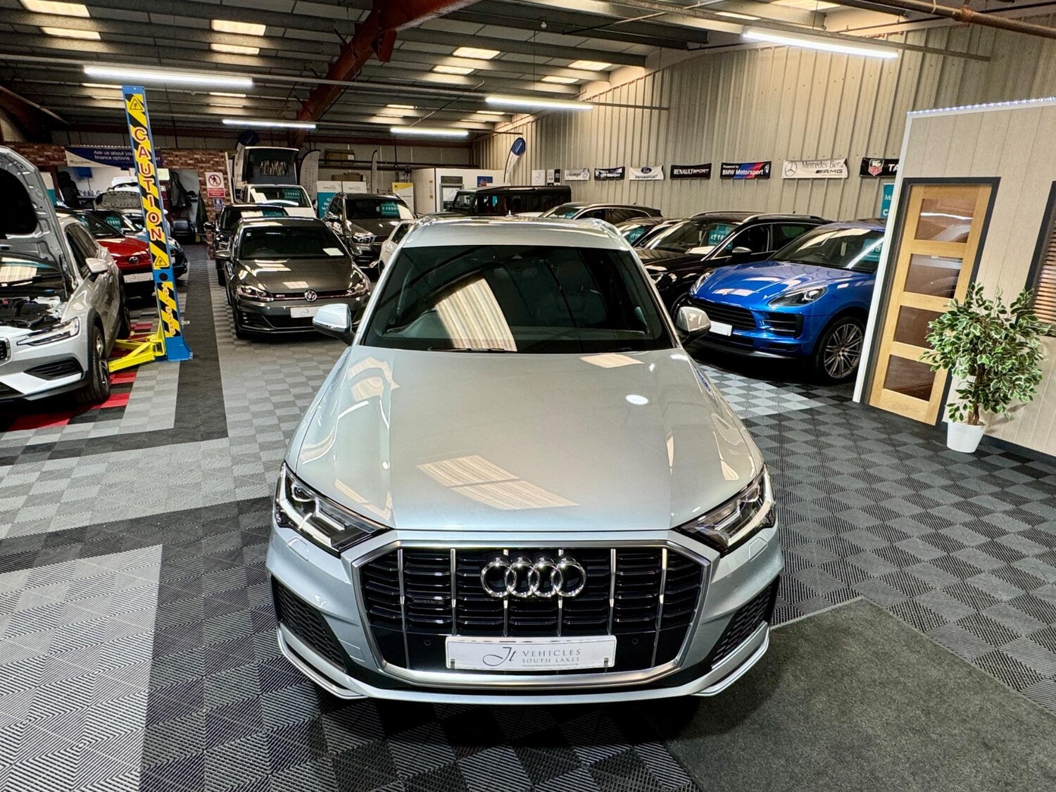 Used Audi Q7 2022 for sale - 77550528: Photo 23