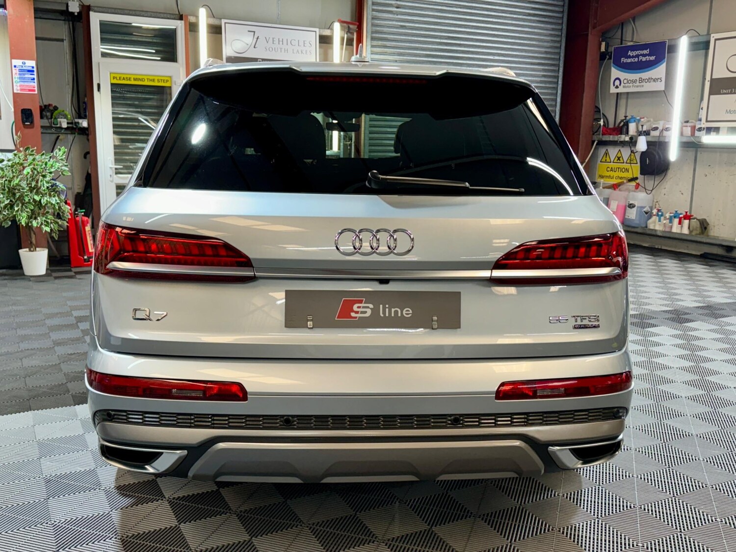 Used Audi Q7 2022 for sale - 77550528: Photo 30