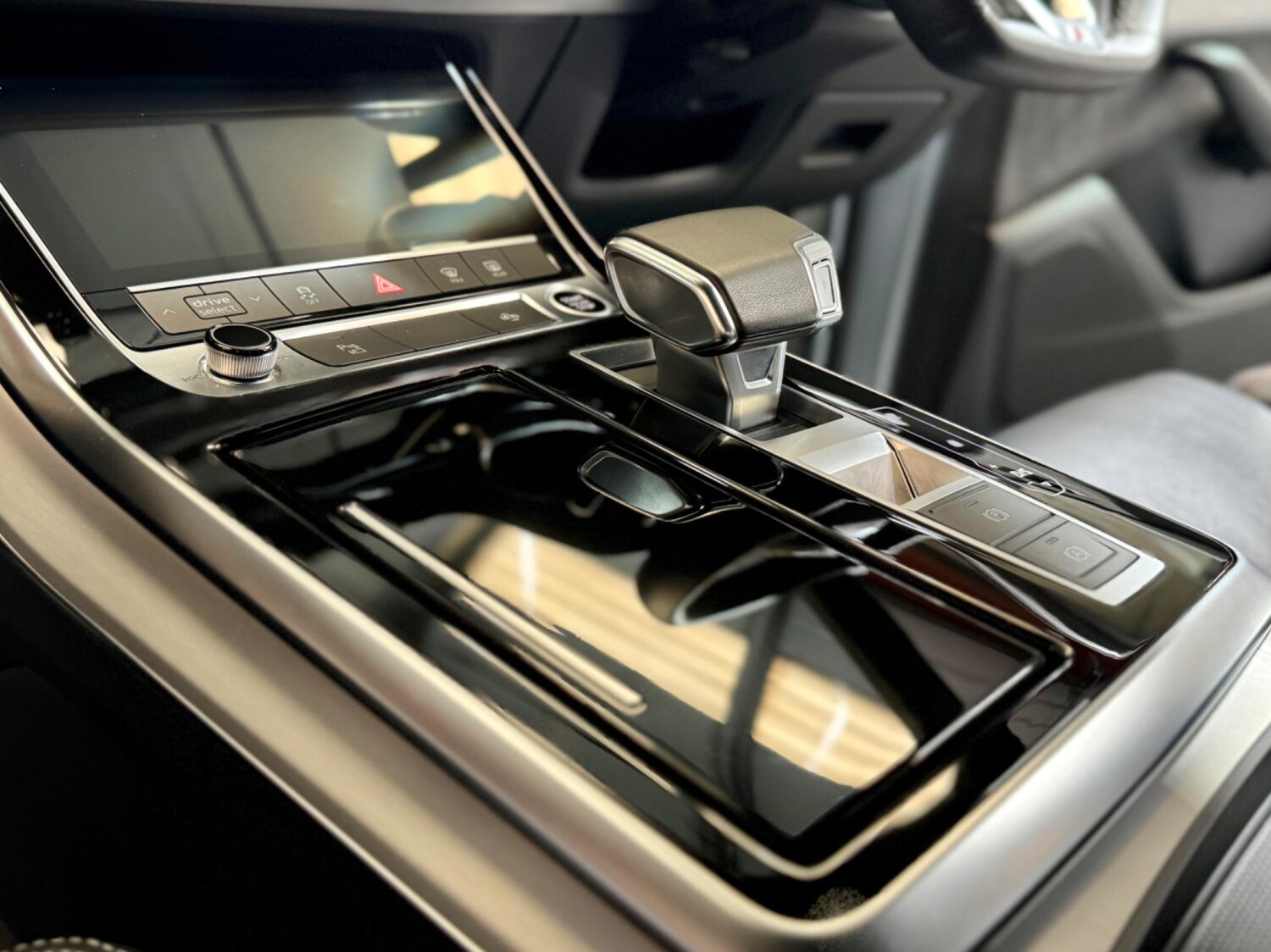 Used Audi Q7 2022 for sale - 77550528: Photo 43