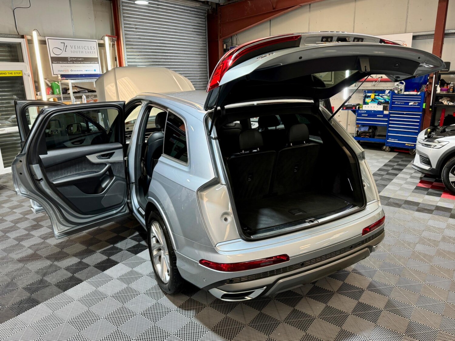 Used Audi Q7 2022 for sale - 77550528: Photo 89