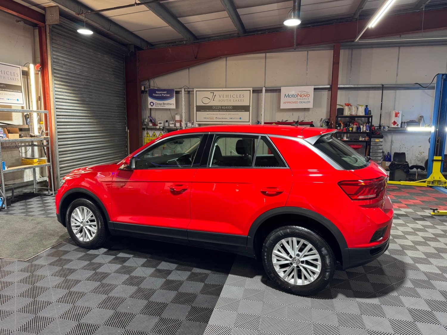 Used Volkswagen T-Roc 2019 for sale - 77599136: Photo 16