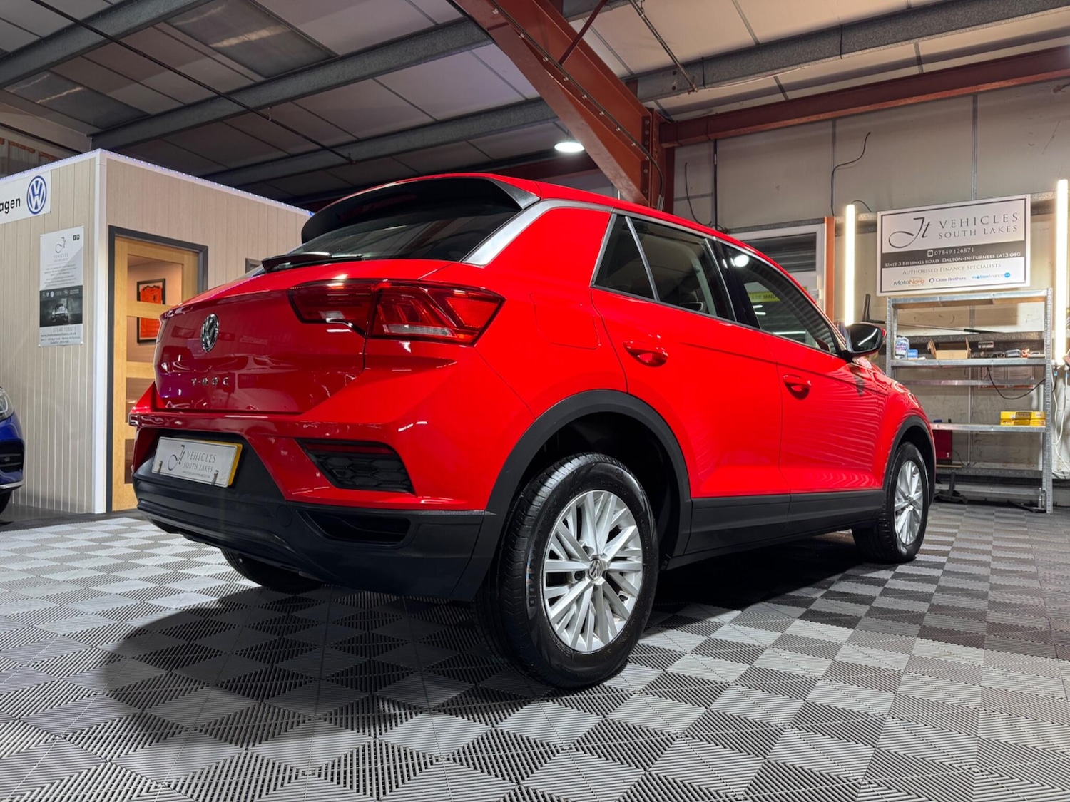 Used Volkswagen T-Roc 2019 for sale - 77599136: Photo 22