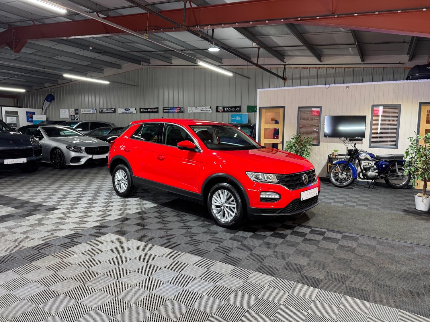 Used Volkswagen T-Roc 2019 for sale - 77599136: Photo 46