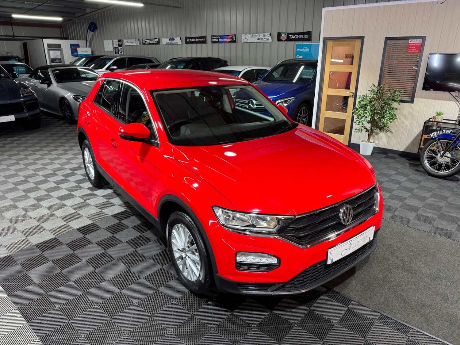 Used Volkswagen T-Roc 2019 for sale - 77599136: Photo 7