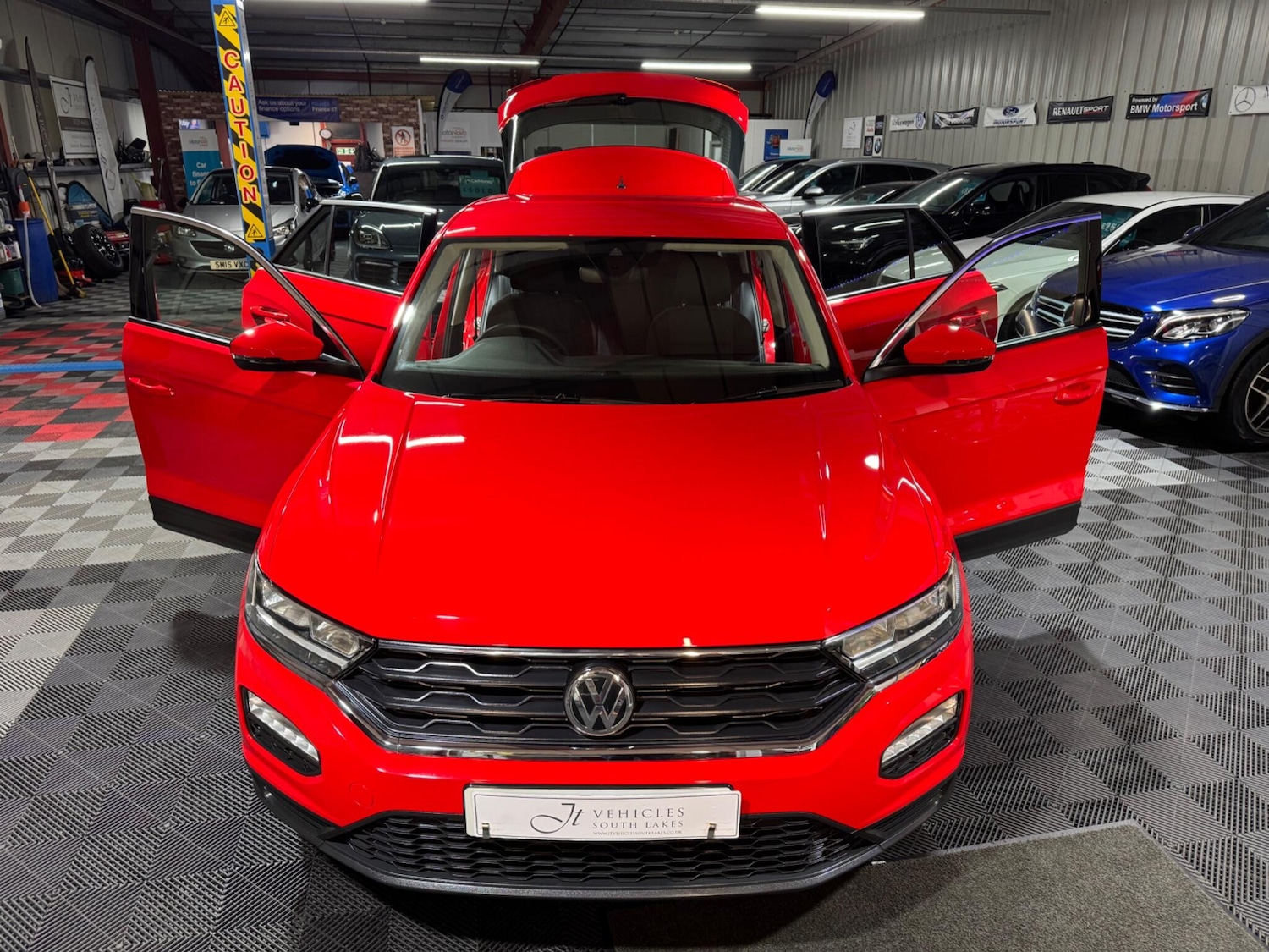 Used Volkswagen T-Roc 2019 for sale - 77599136: Photo 9