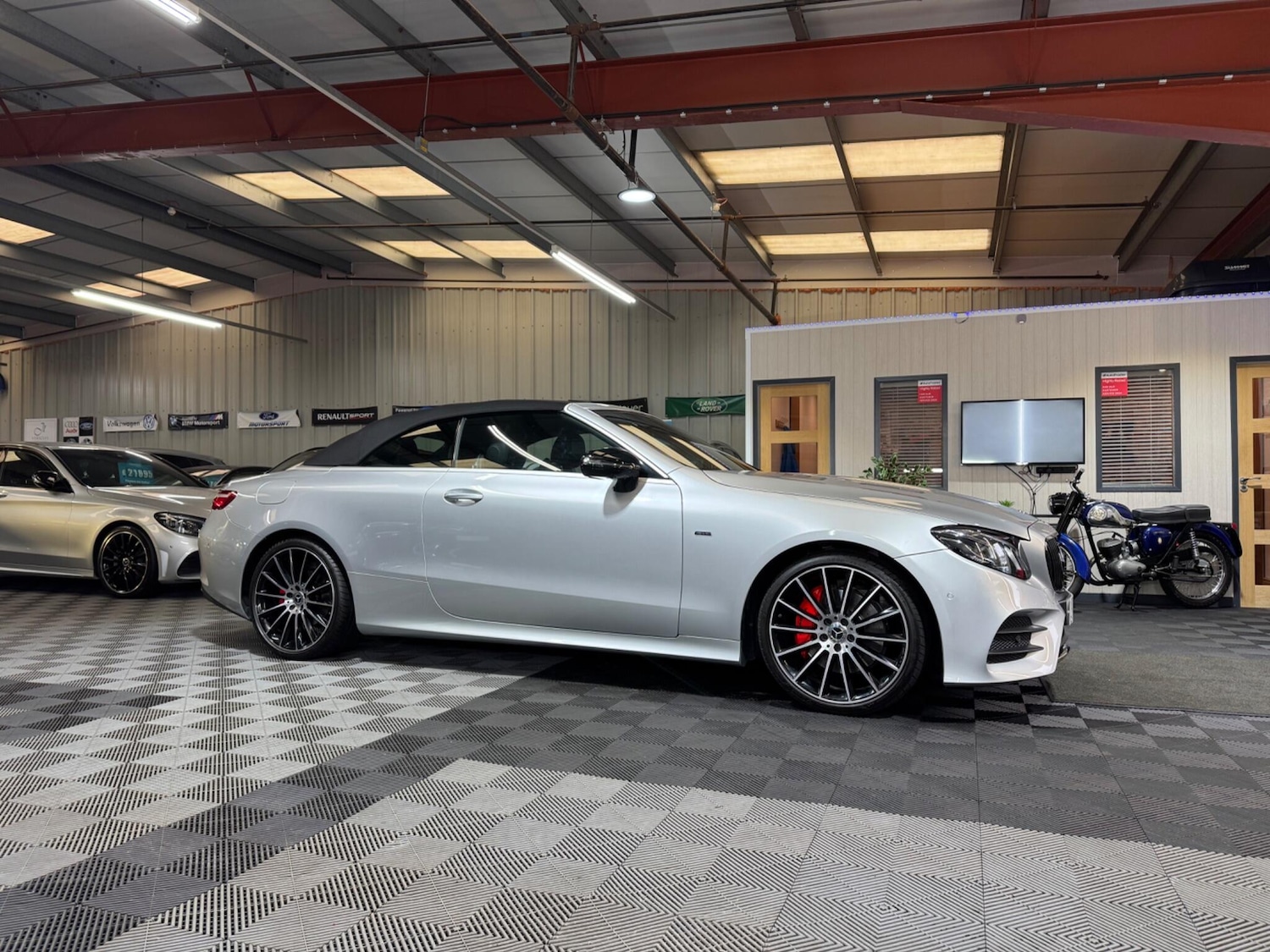 Used Mercedes-Benz E Class 2020 for sale - 77625644: Photo 27