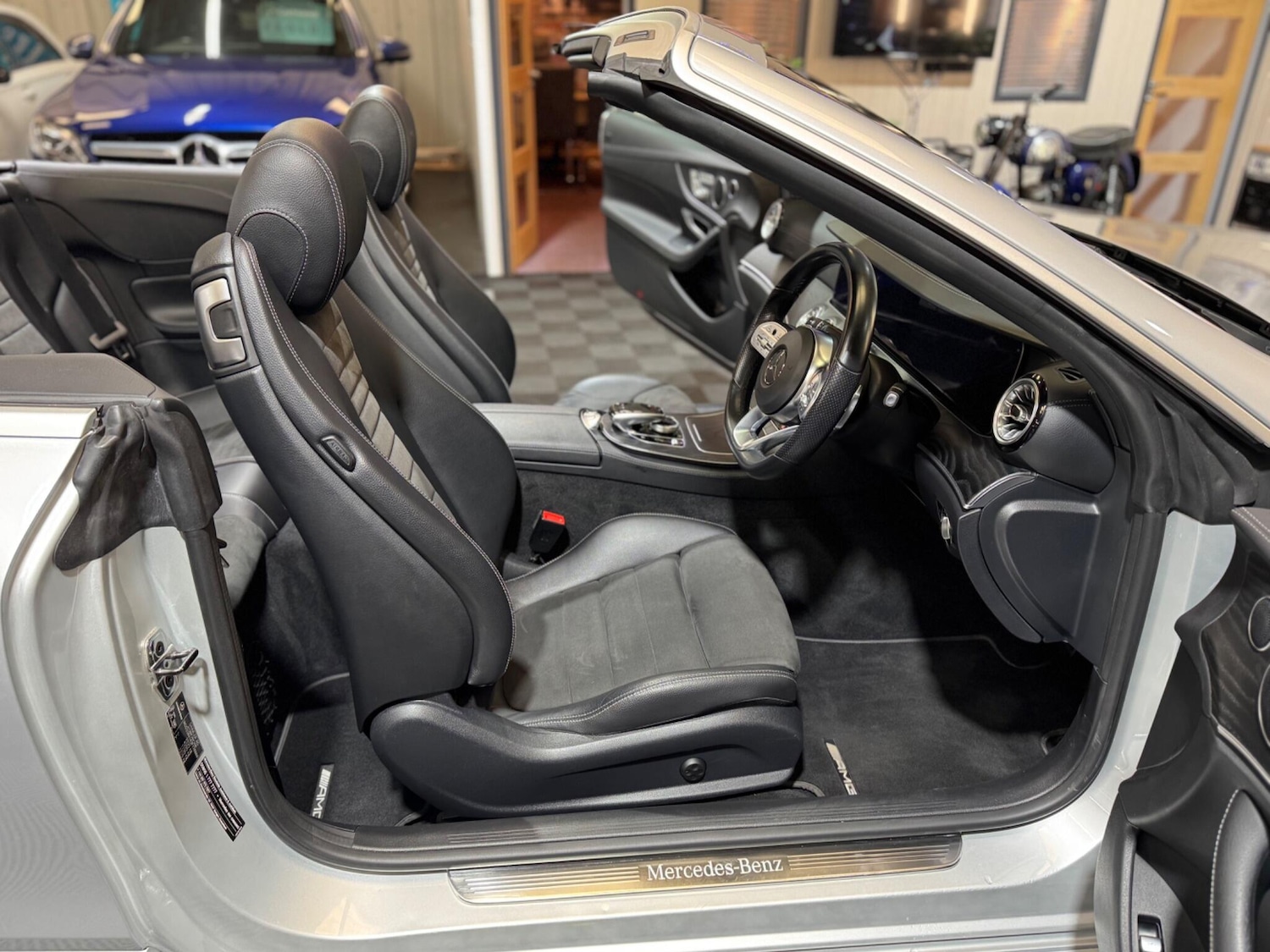 Used Mercedes-Benz E Class 2020 for sale - 77625644: Photo 41