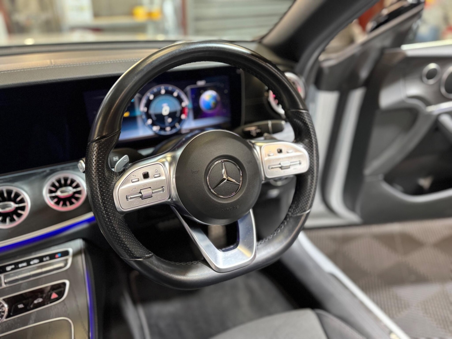 Used Mercedes-Benz E Class 2020 for sale - 77625644: Photo 61