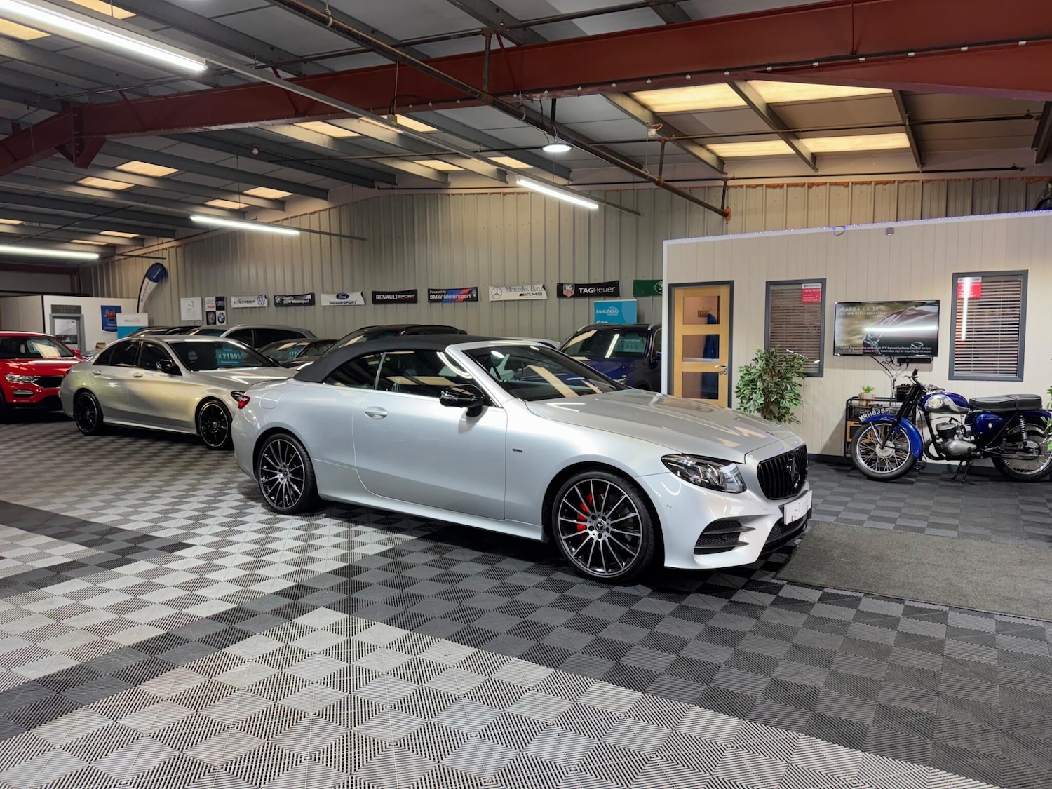 Used Mercedes-Benz E Class 2020 for sale - 77625644: Photo 68