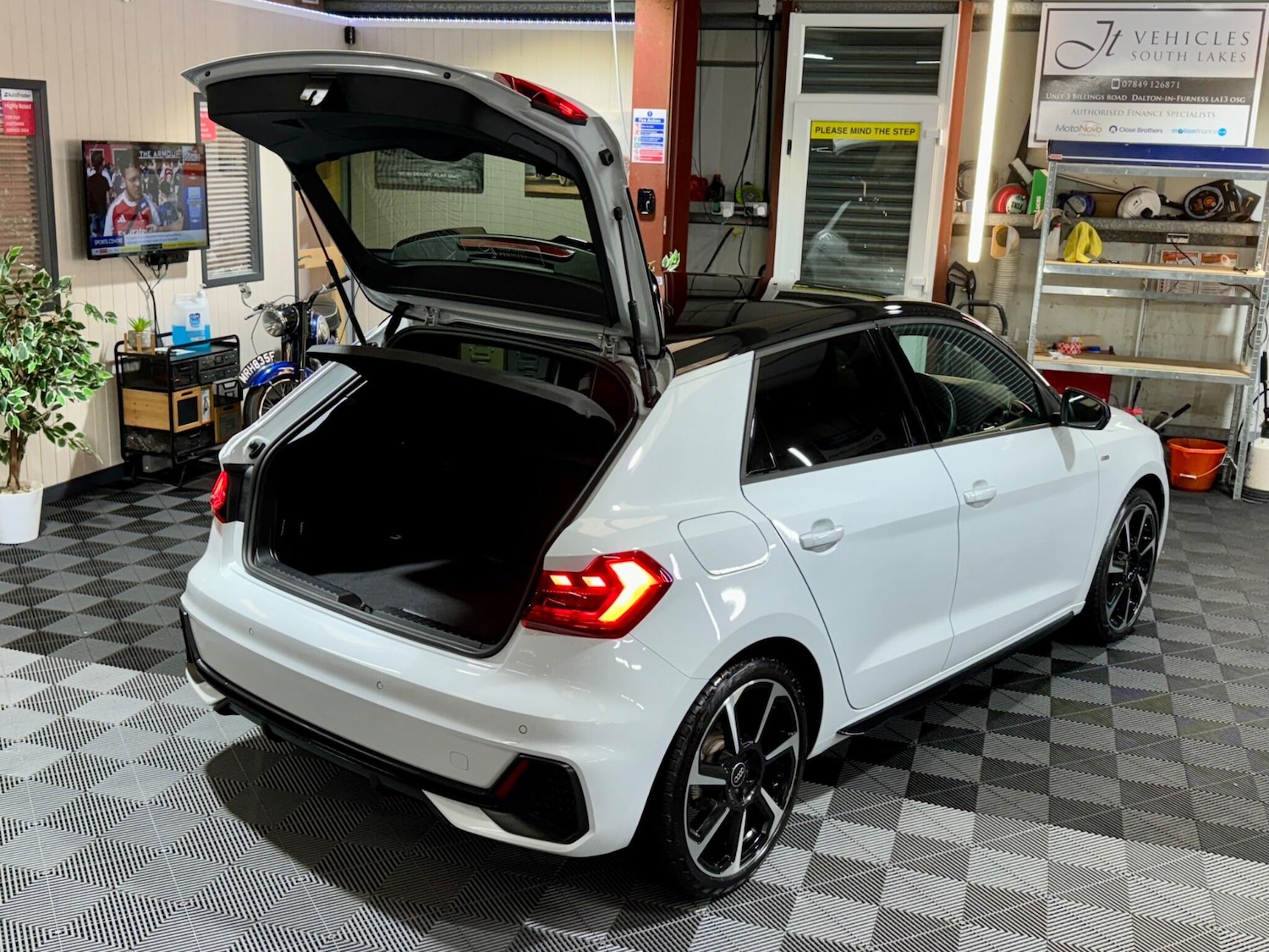 Used Audi A1 2024 for sale - 77550789: Photo 39