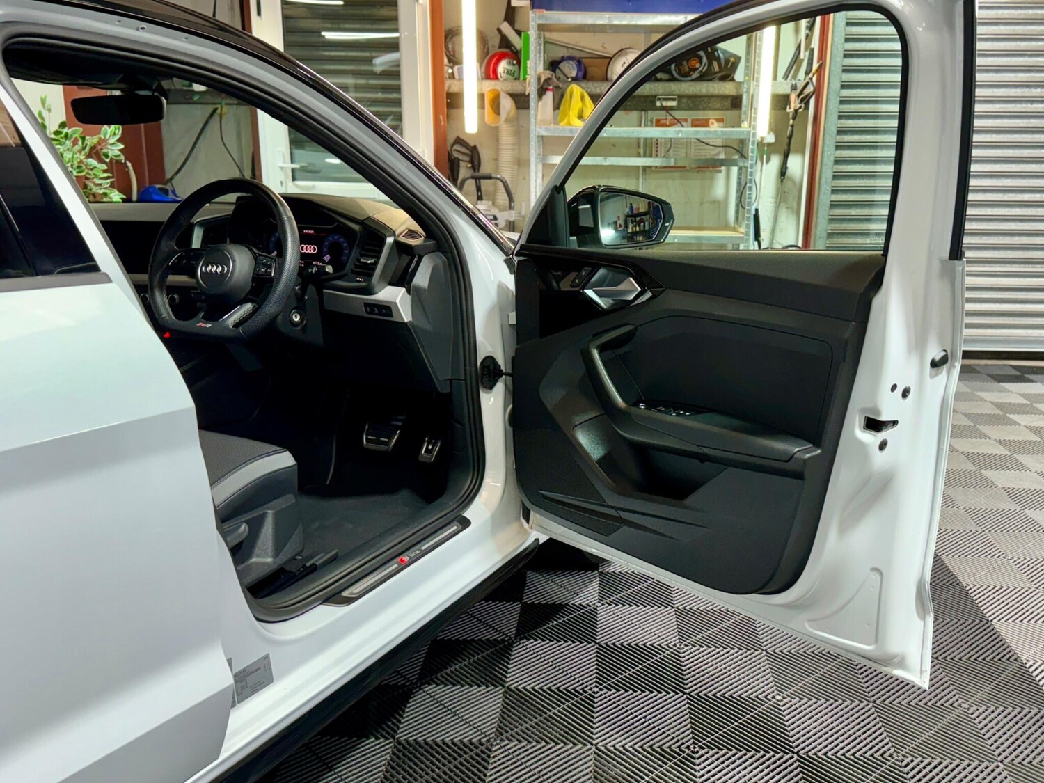 Used Audi A1 2024 for sale - 77550789: Photo 62