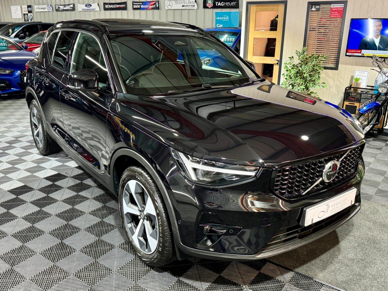 Used Volvo XC40 2023 for sale - 77574607: Photo 17
