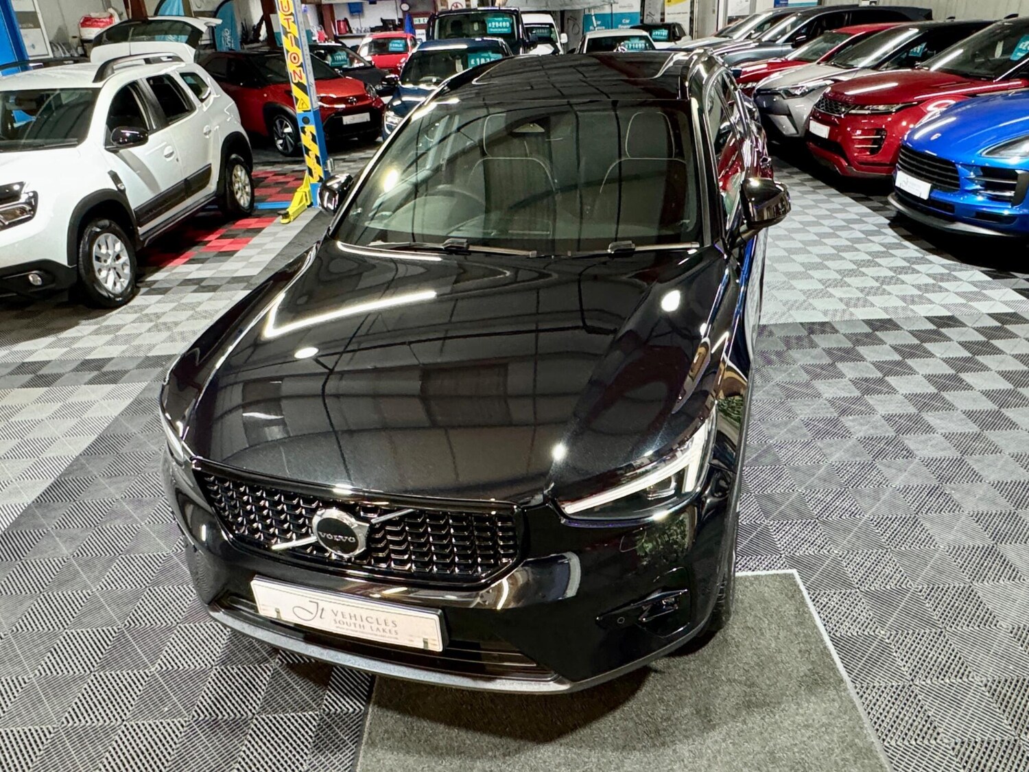Used Volvo XC40 2023 for sale - 77574607: Photo 24