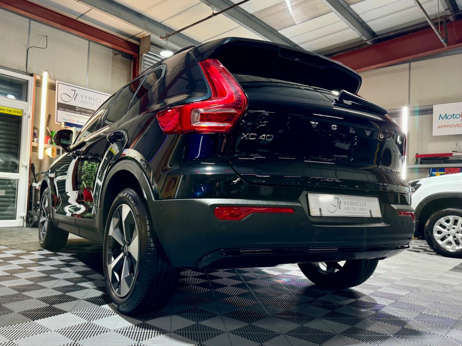 Used Volvo XC40 2023 for sale - 77574607: Photo 29