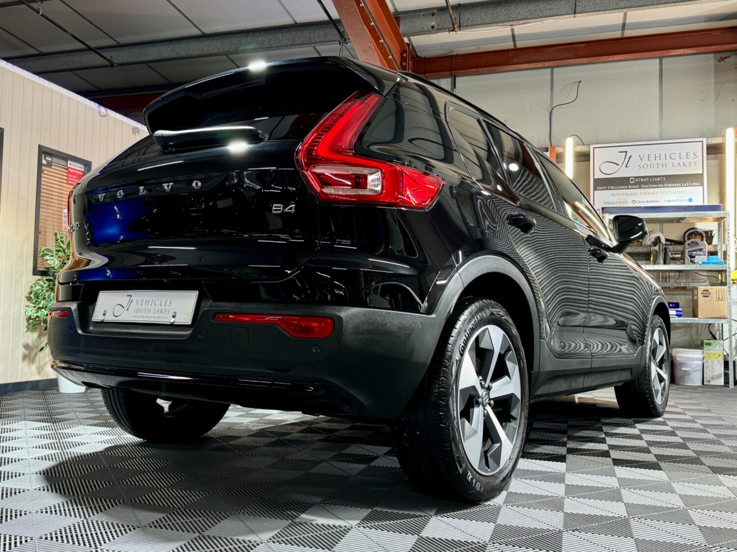 Used Volvo XC40 2023 for sale - 77574607: Photo 39