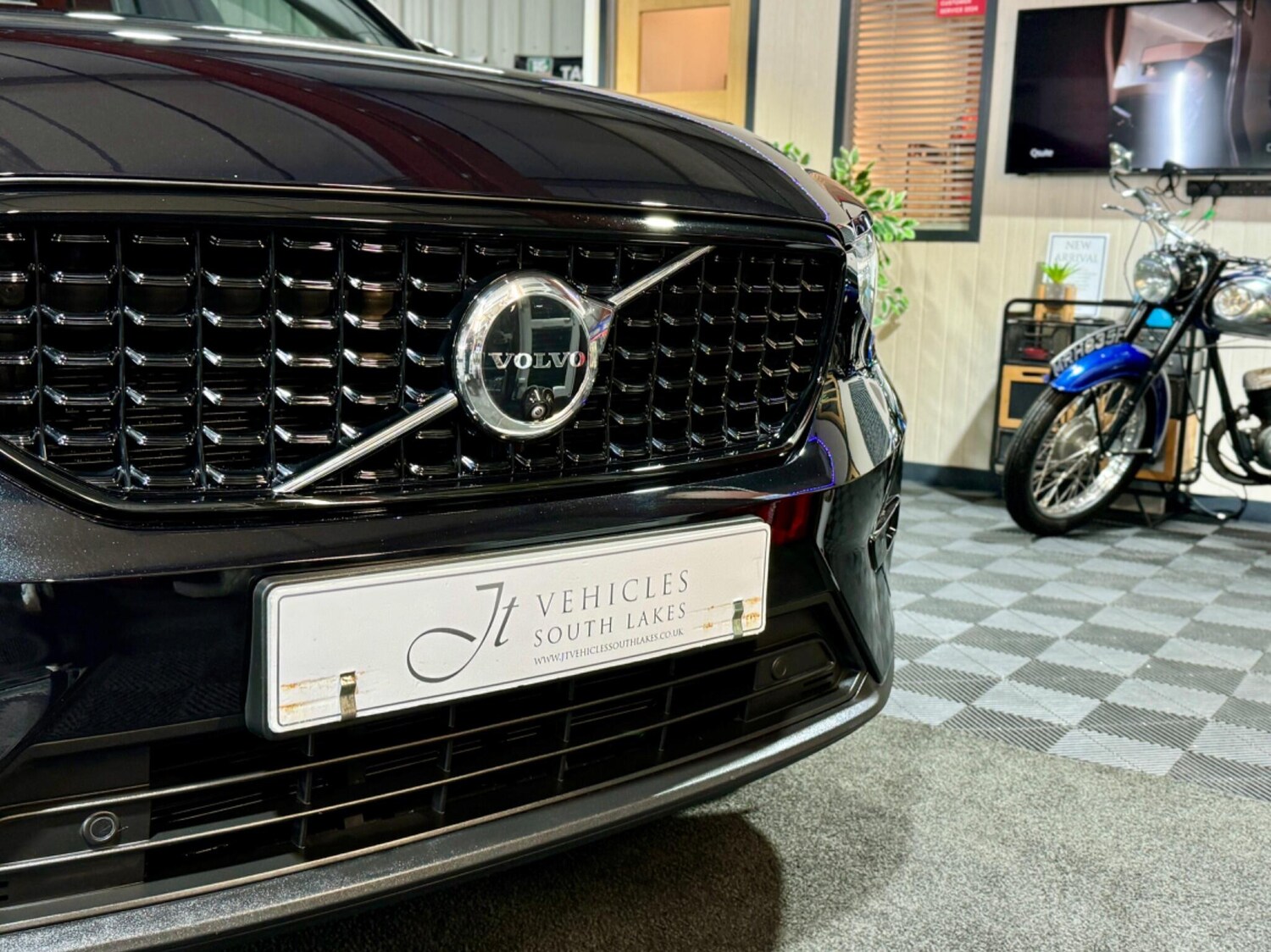 Used Volvo XC40 2023 for sale - 77574607: Photo 98