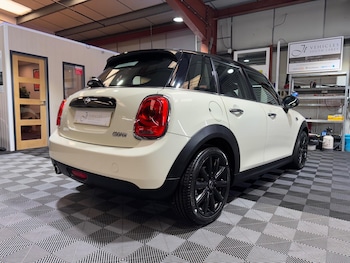 Used MINI Hatch 2018 for sale - 78491982: Photo