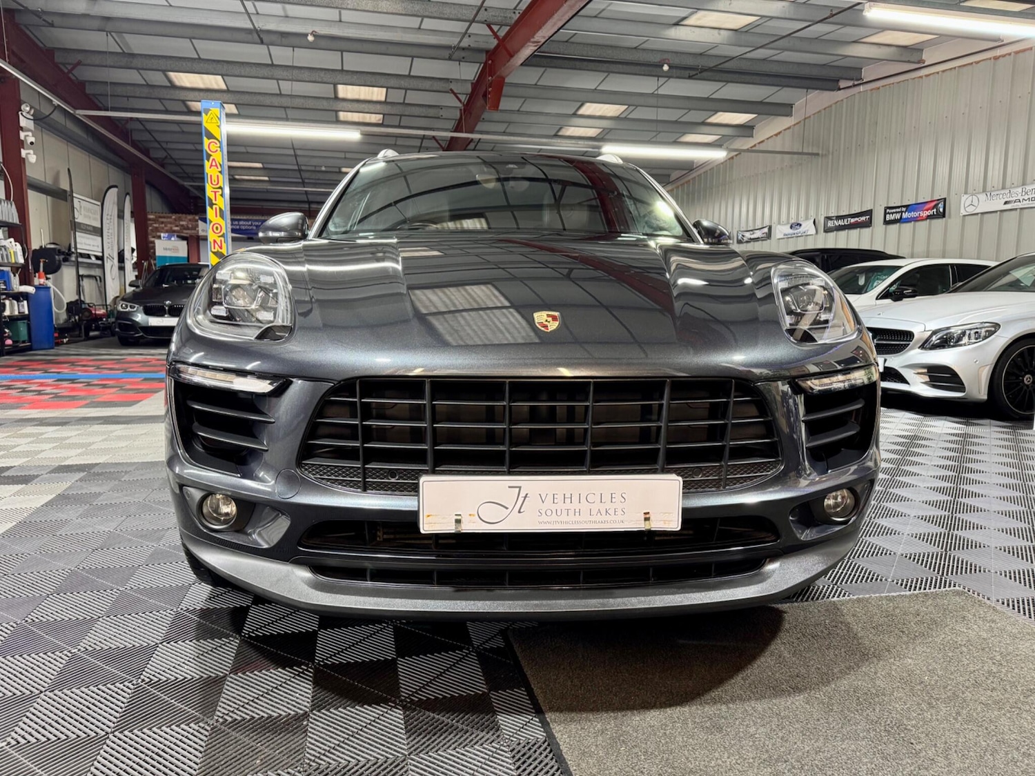 Used Porsche Macan 2017 for sale - 78086853: Photo 13