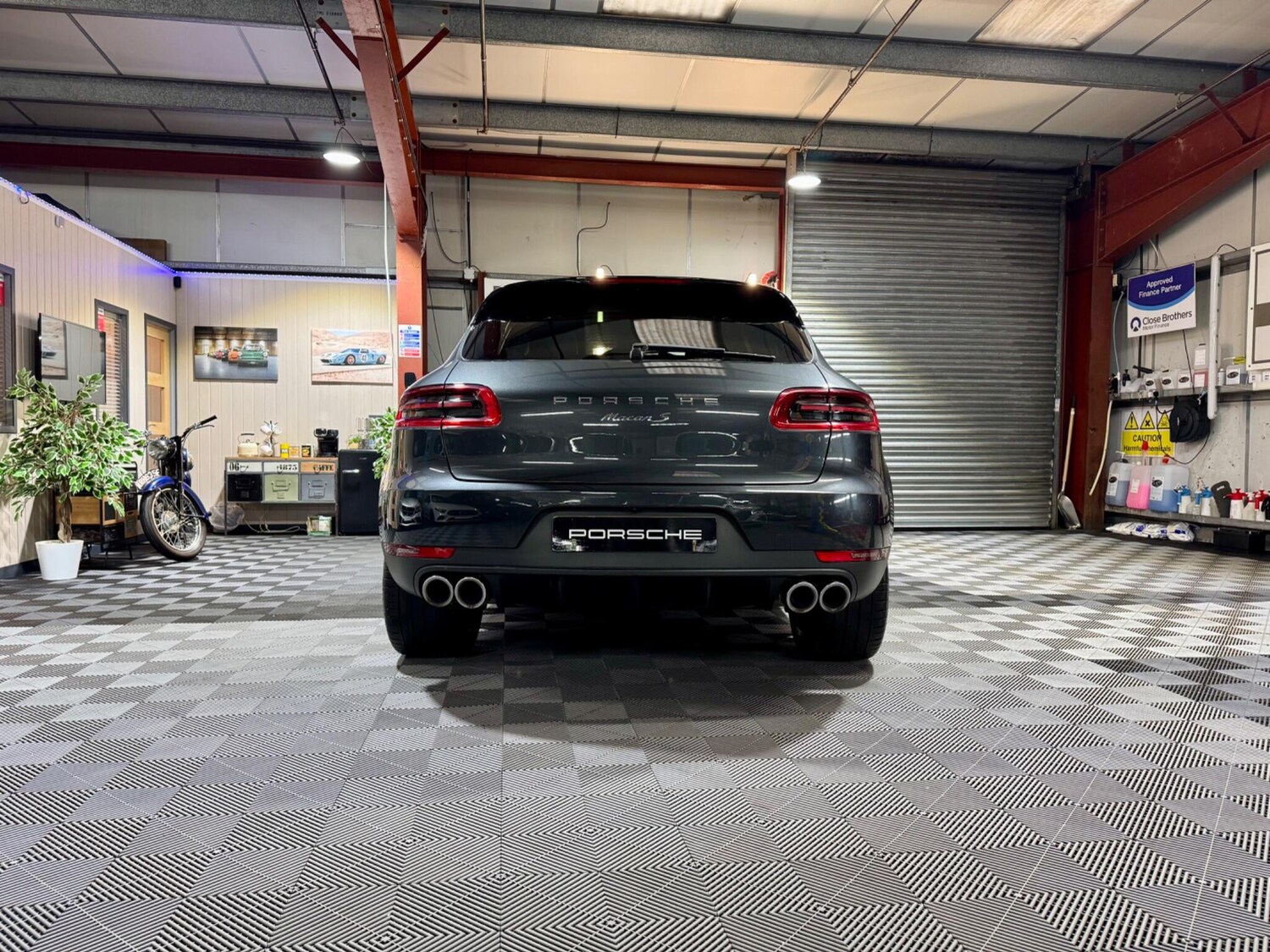 Used Porsche Macan 2017 for sale - 78086853: Photo 27