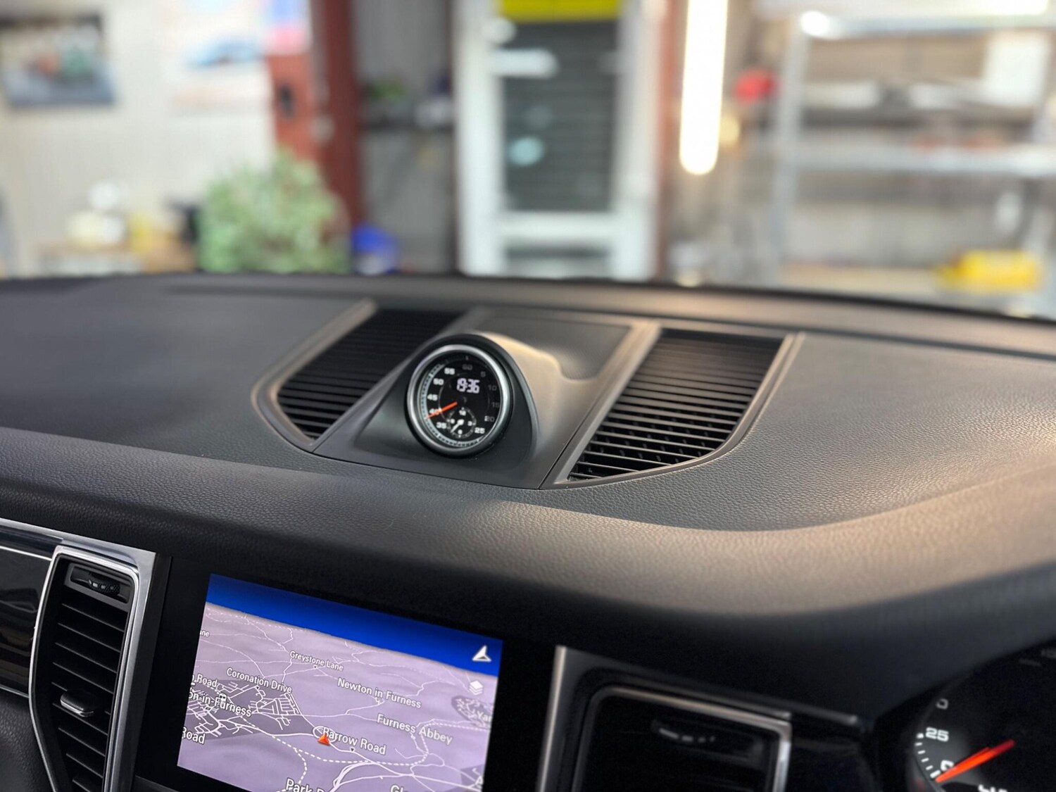 Used Porsche Macan 2017 for sale - 78086853: Photo 46