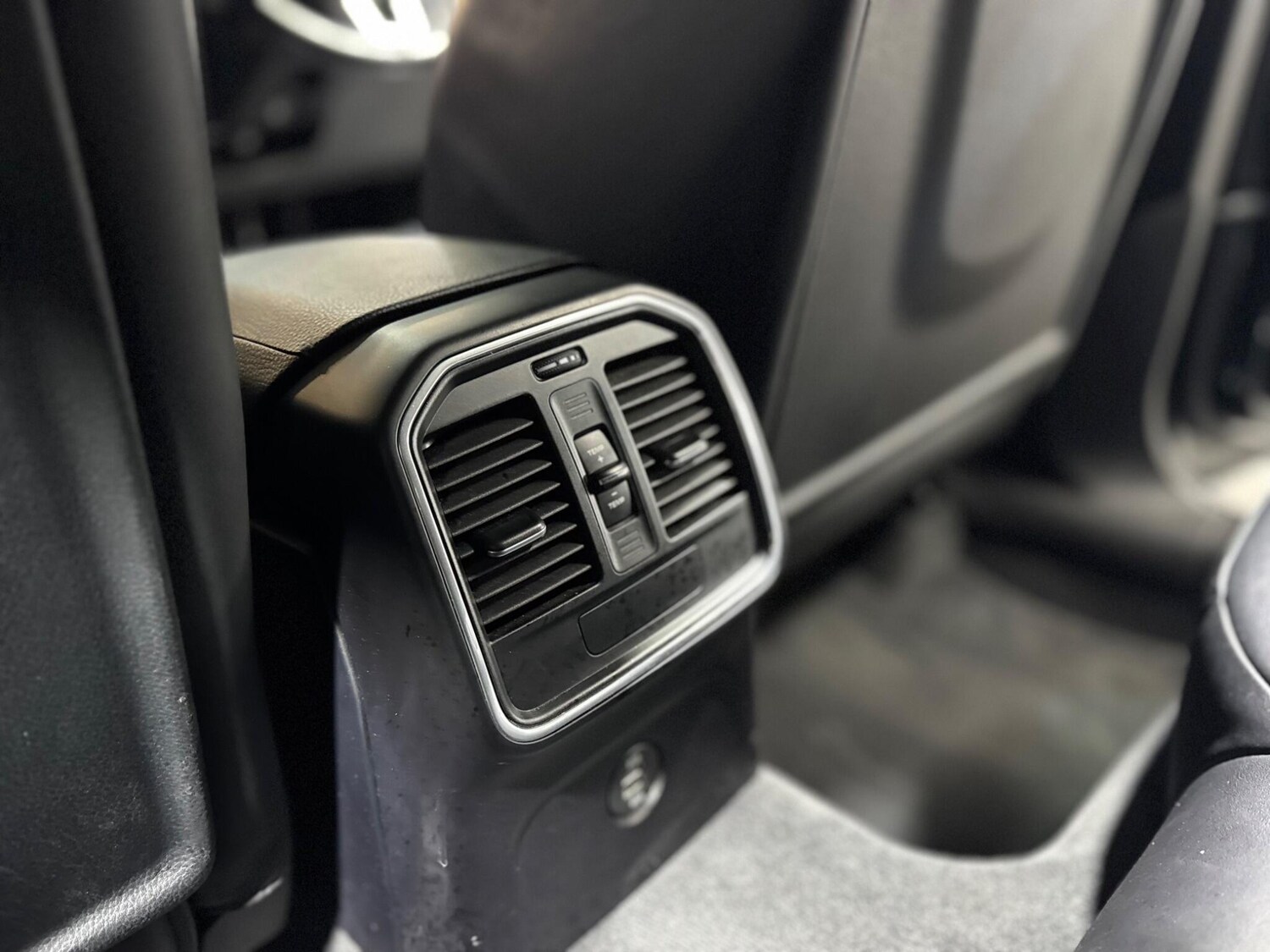 Used Porsche Macan 2017 for sale - 78086853: Photo 48