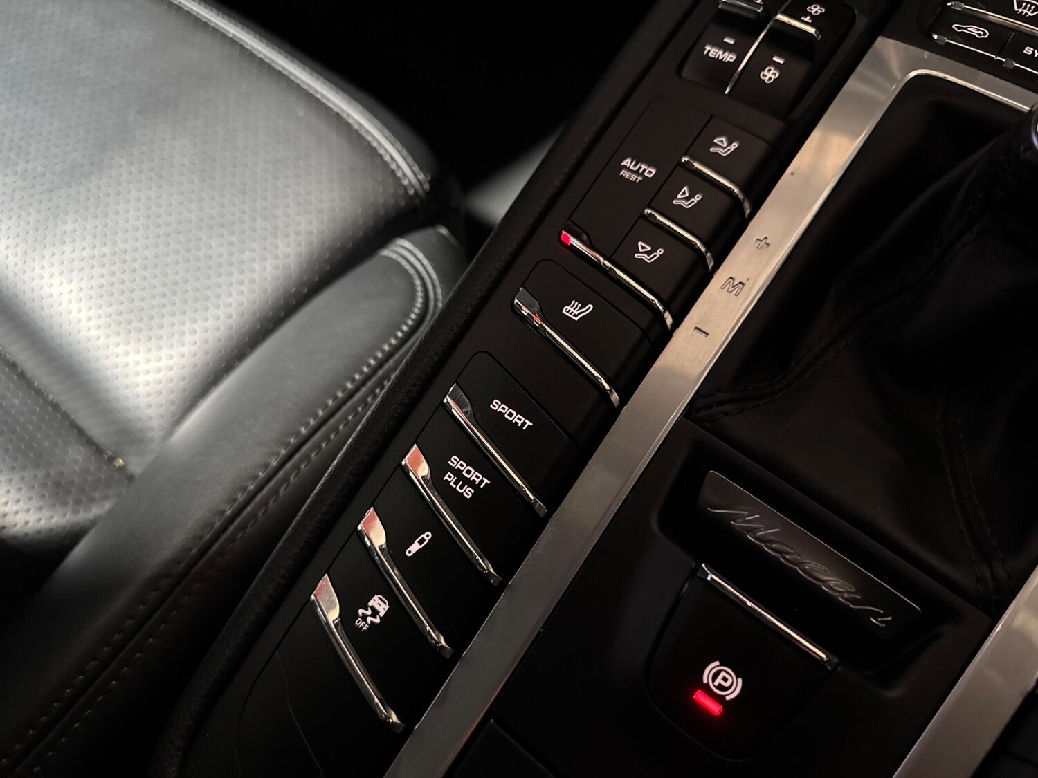 Used Porsche Macan 2017 for sale - 78086853: Photo 50