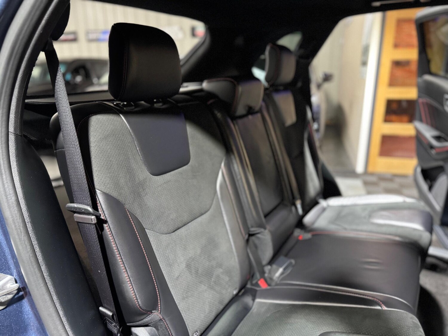 Used Ford Edge for sale - 77940674: Photo 42